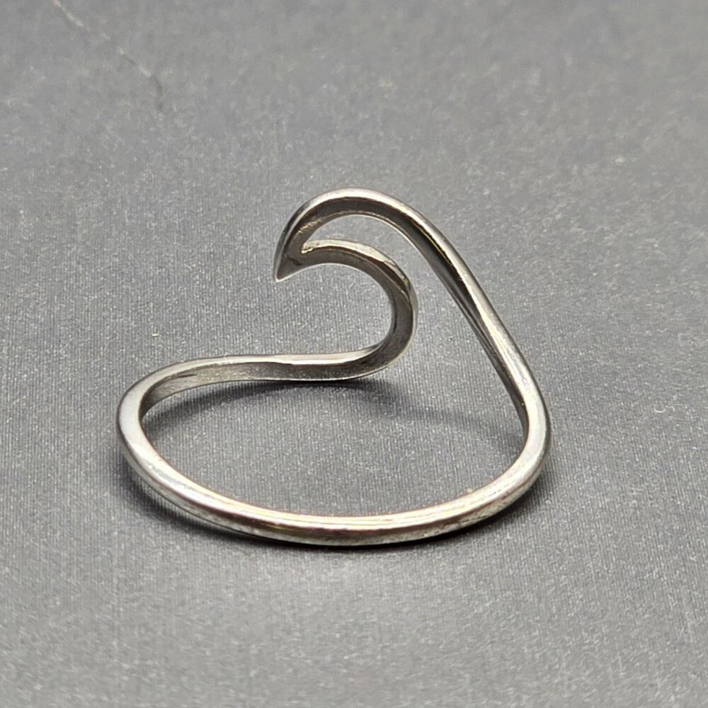 VTG Sterling Silver Wave Ring Size 8 Openwork Minimalist Abstract Wire Design - Picture 3 of 7